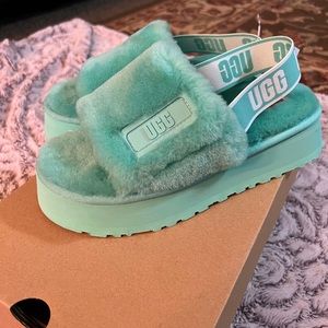 **SOLD** UGG Slides